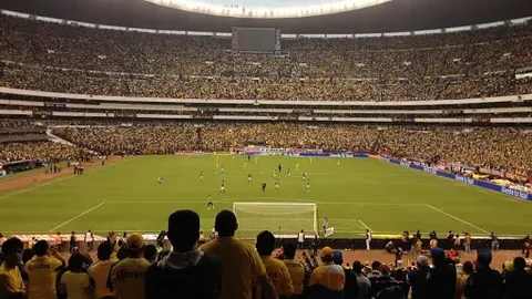 李昊恋情大揭秘！女友社交媒体正面回应，锁定青岛西海岸，李昊未来动向引瞩目！