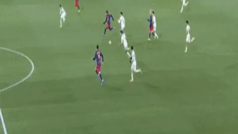 拜仁慕尼黑战胜柏林赫塔，重返德甲榜首领先地位